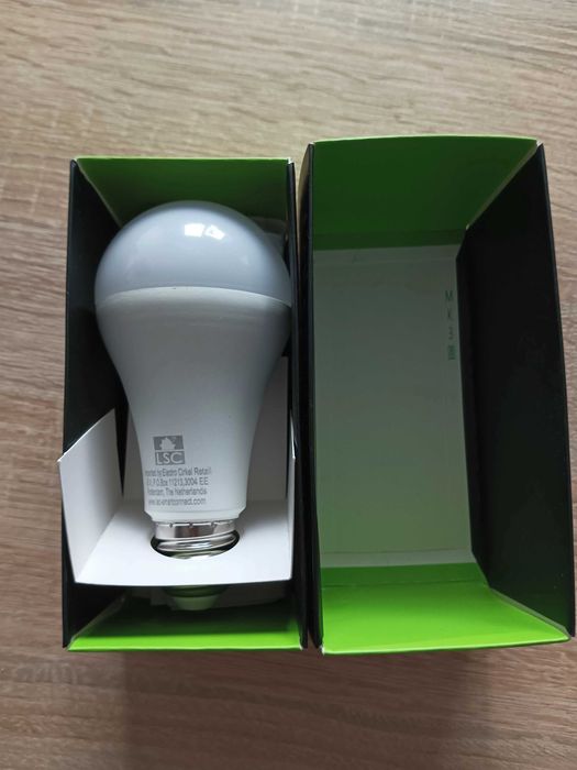 Inteligentna żarówka LED LSC Smart Connect 14W