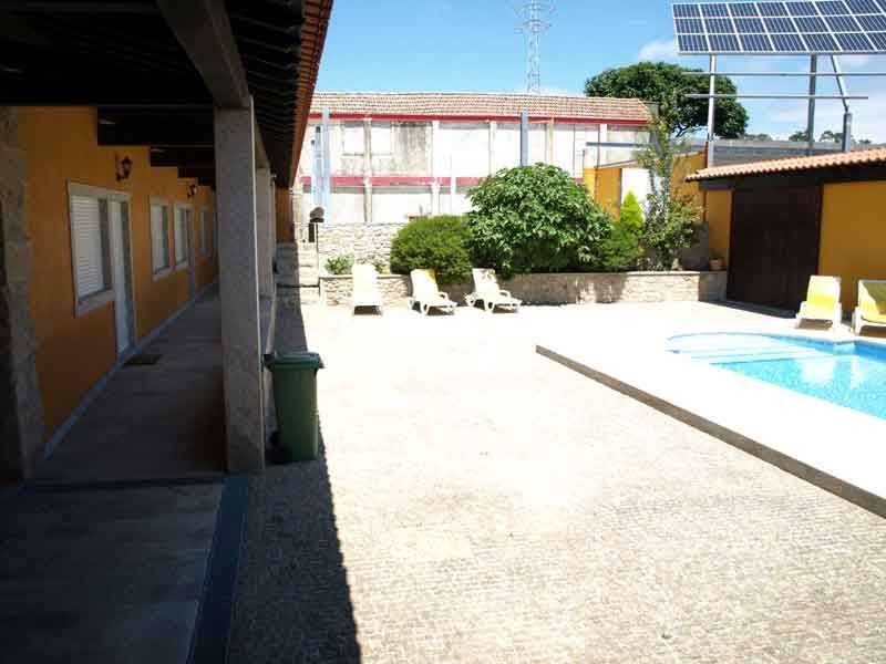 PVZ34 casa térrea+piscina local sossegado,3casas banho privadas, 10pax