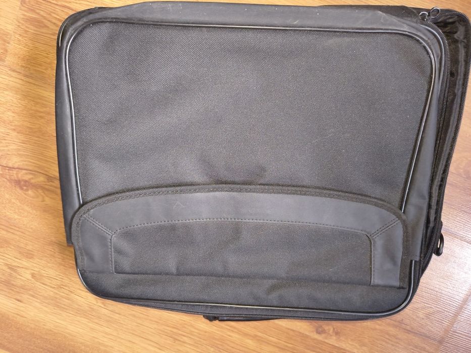 Torba na laptopa