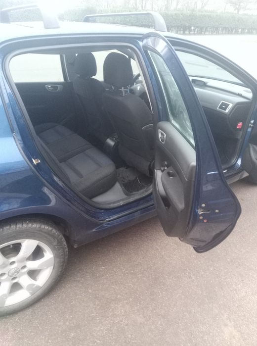 Продам Пежо 307,2л бенз 2005рік