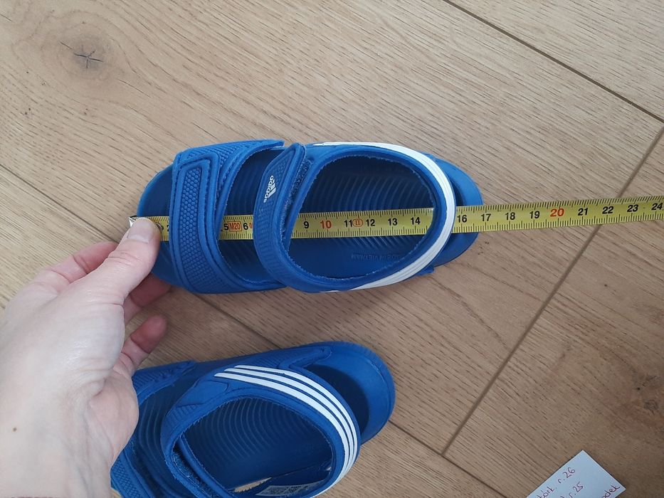Sandały Adidas r. 25