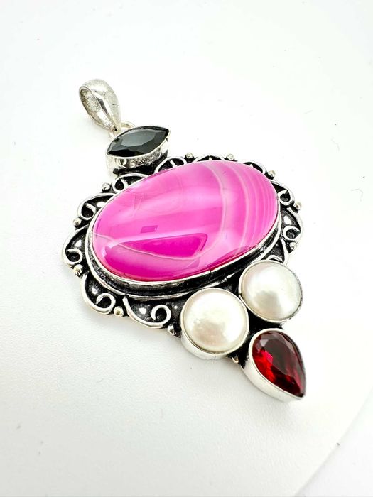 zawieszka, wisior kamień naturalny
Agat, perła, granat. Próba 925
