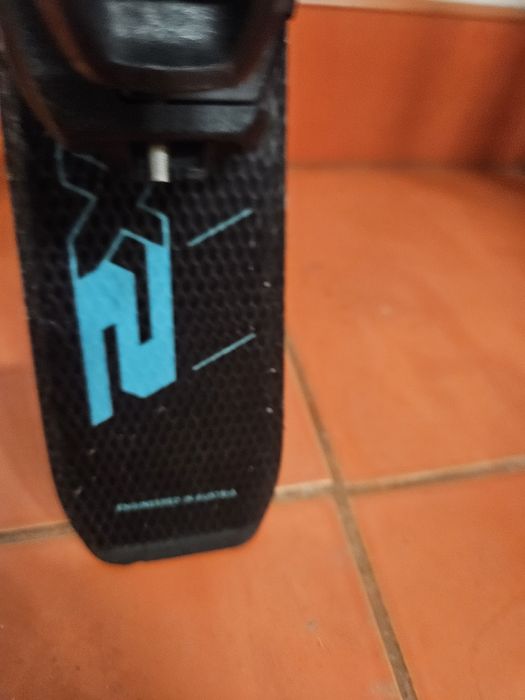 Śliczne niebieskie narty dka dziecka narty Atomic redster x2 90cm bdb