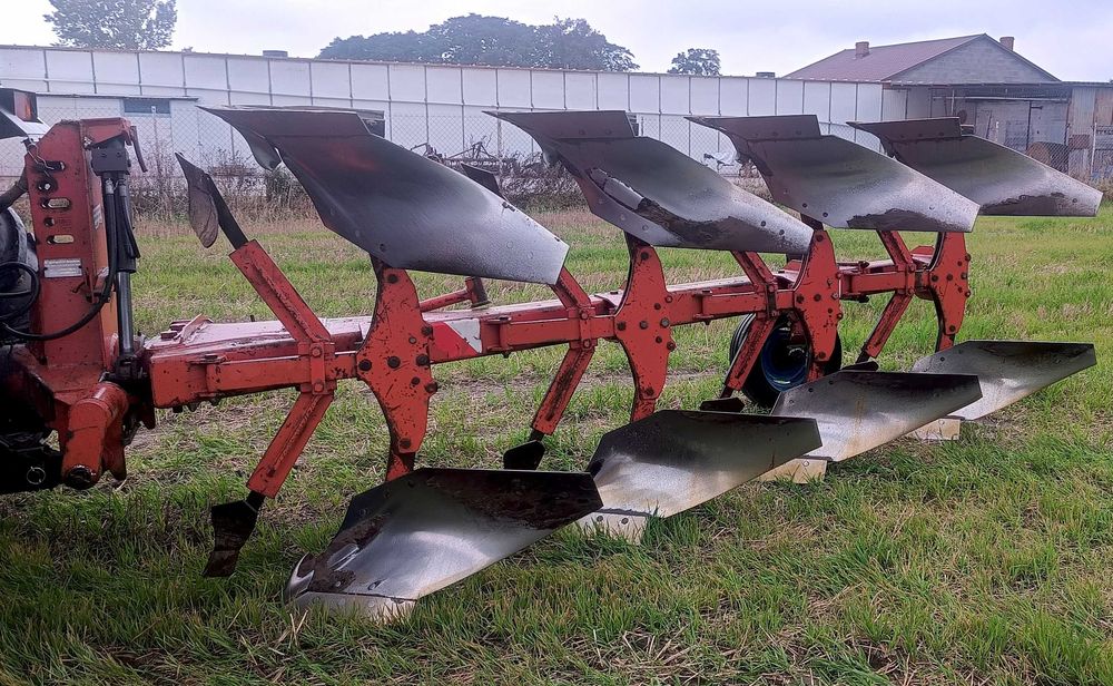 Pług Gregoire Besson 4