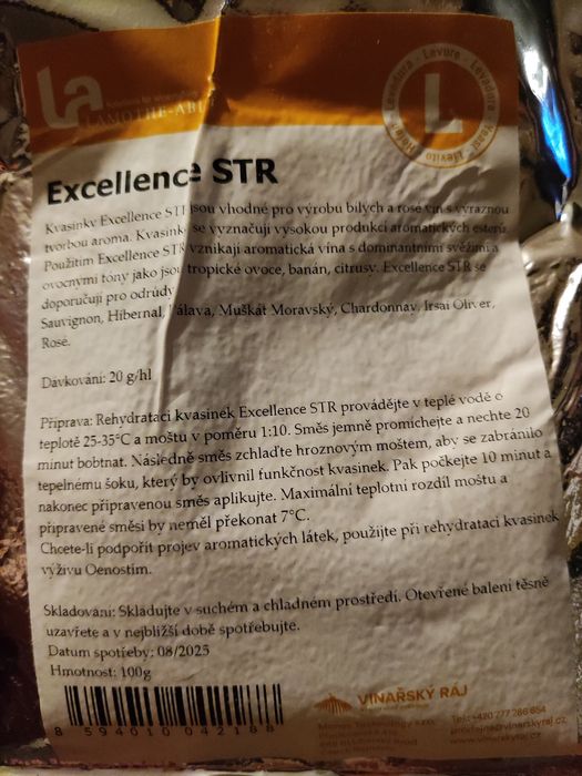 Drożdże winiarskie