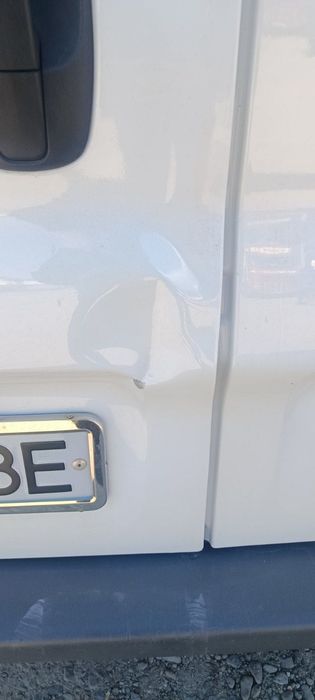 Мікроавтобус Opel Vivaro
