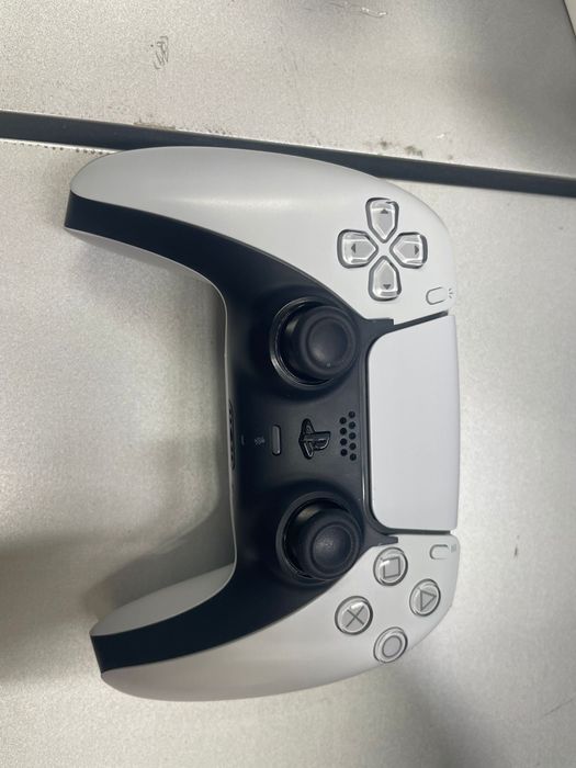 Comando PlayStation dualsense branco- botoes nao funcionam