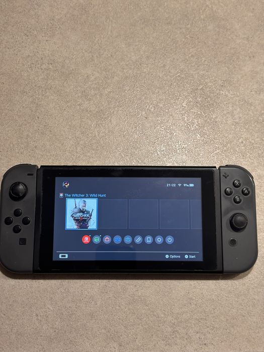 Nintendo Switch + gra Wiedźmin