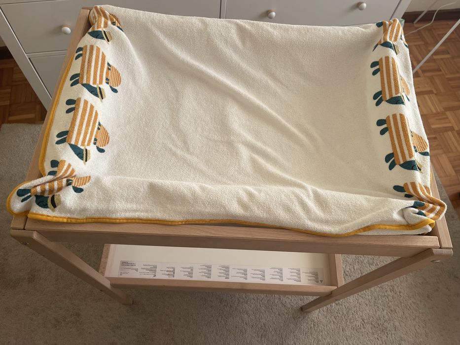 Trocador faia/branco IKEA