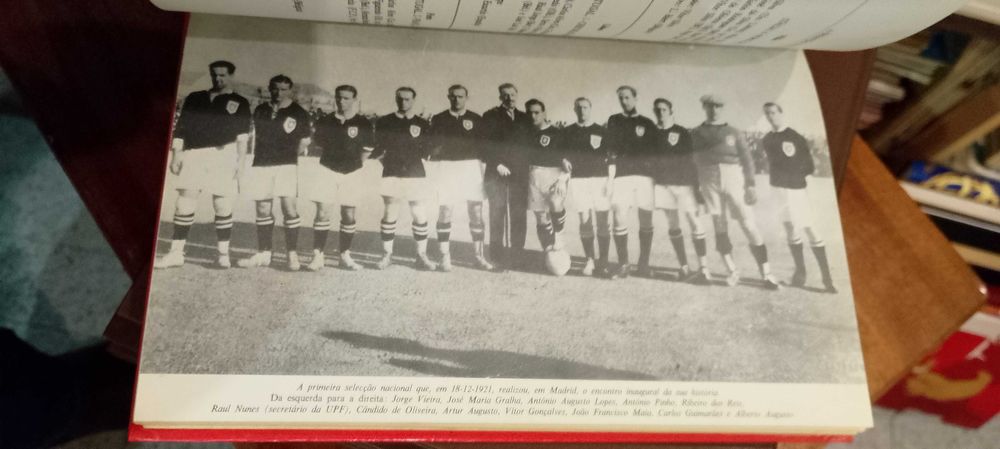 A Selecção Nacional de Futebol / O Campeonato do Mundo de Futebol