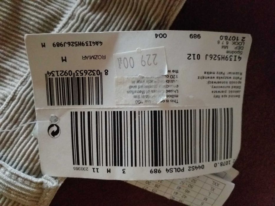 Spodnie sztruksowe dla chłopca Benetton rozmiar M