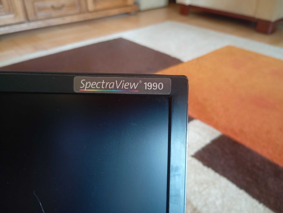 Monitor MultiSync NEC LCD1990 SXi-BK monitor graficzny