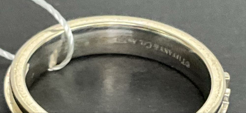 Обручальное кольцо, золото750, белое размер 19, Tiffany
