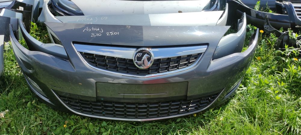 Бампер передній Opel Astra J рестайл дорестайл БУ оригінал