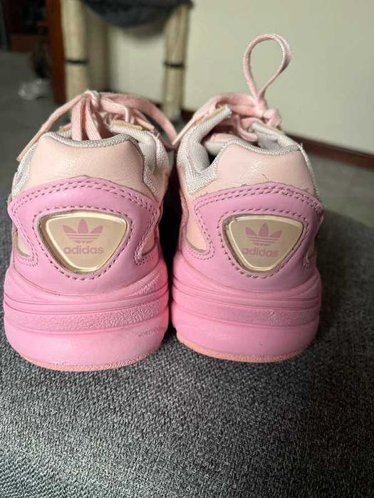 Sapatilhas Adidas Torsion