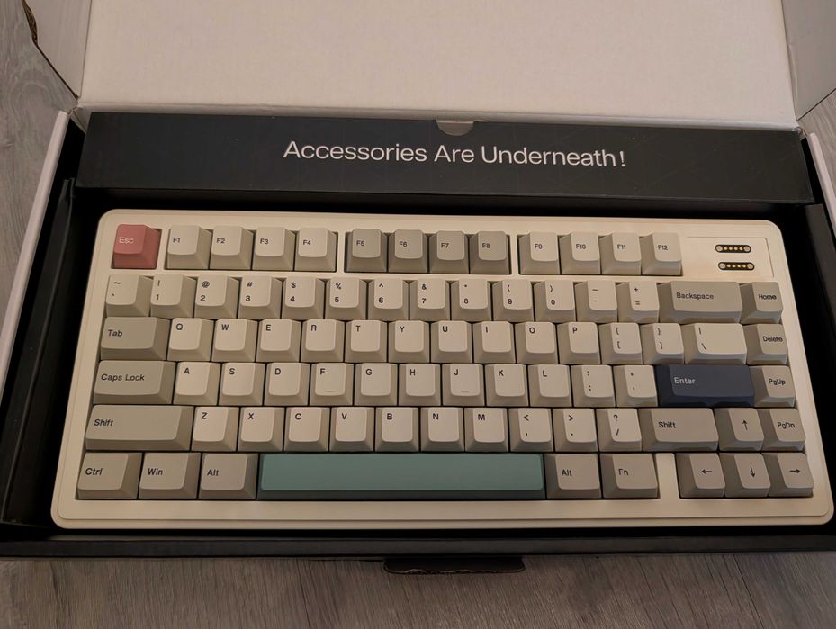 Teclado Mecânico Epomaker RT82