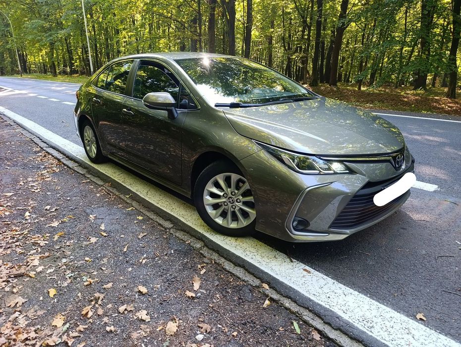 Toyota Corolla Witam serdecznie. Sprzedam Toyotę Corolle z silnikiem 1.6 benzyna /LPG