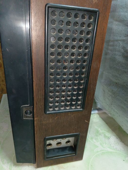 Бабінний магнітофон Юпітер Стерео 203