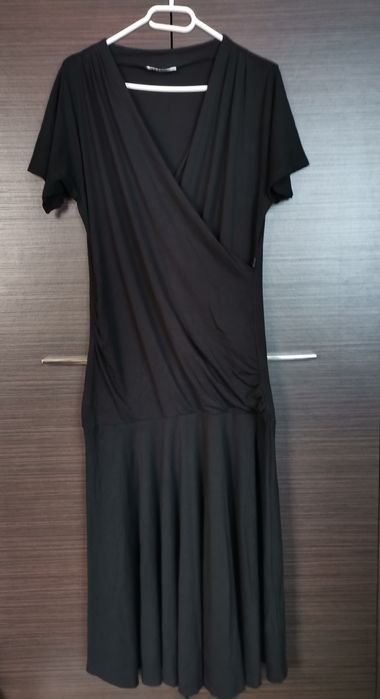 Sukienka długa z przyjemnej elastycznej wiskozy rozmiar L.