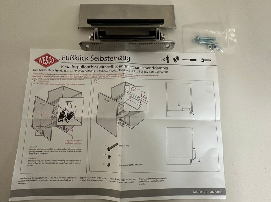 Pedal de armário de cozinha