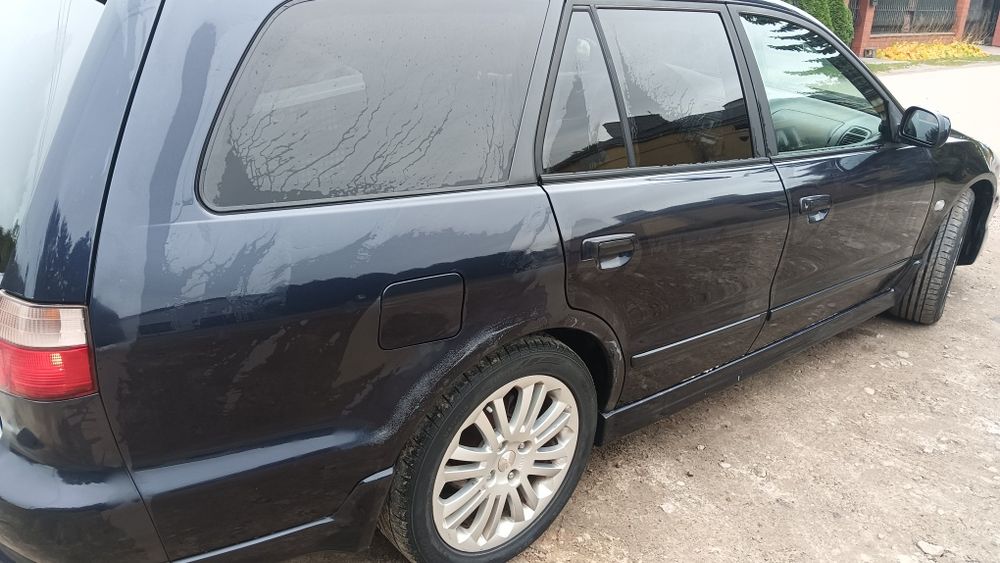 Mitsubishi Galant