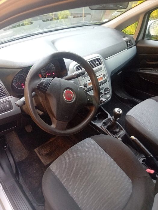 Fiat punto 1 2 2010 gpl