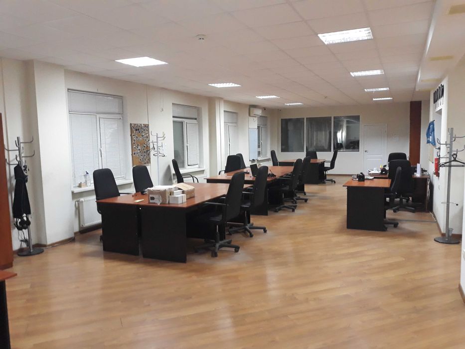 Оренда офісних приміщень на Єськова