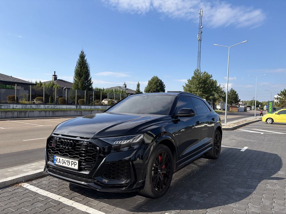 Audi RS Q8 4.0 TFSI MHEV S-tronic 600 л.с. quattro Exclusive