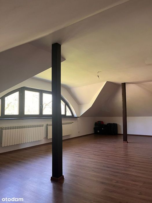 Dom wolnostojący REZERWACJA DO 30.05