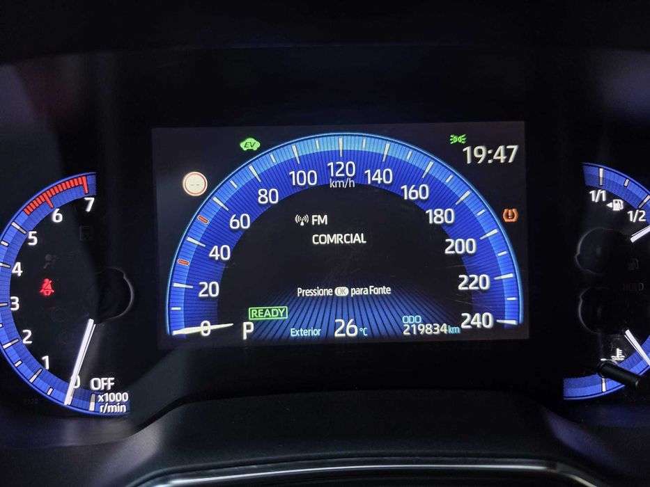Corolla 1.8HSD Confort Pack Sport NACIONAL