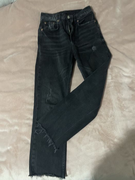 Джинси.    zara