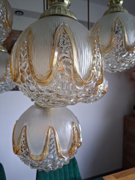 Żylandor kryształowe piękne kule.