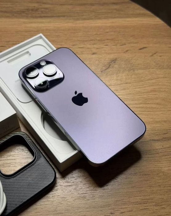 Продам iPhone 14 Pro 128