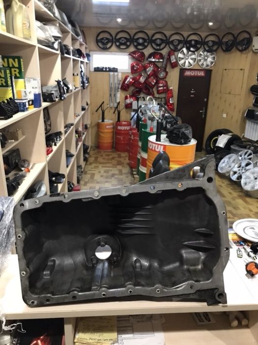 Поддон насос Skoda Superb tour AWT мотор 1.9 AWX Audi Passat B5 1.8T