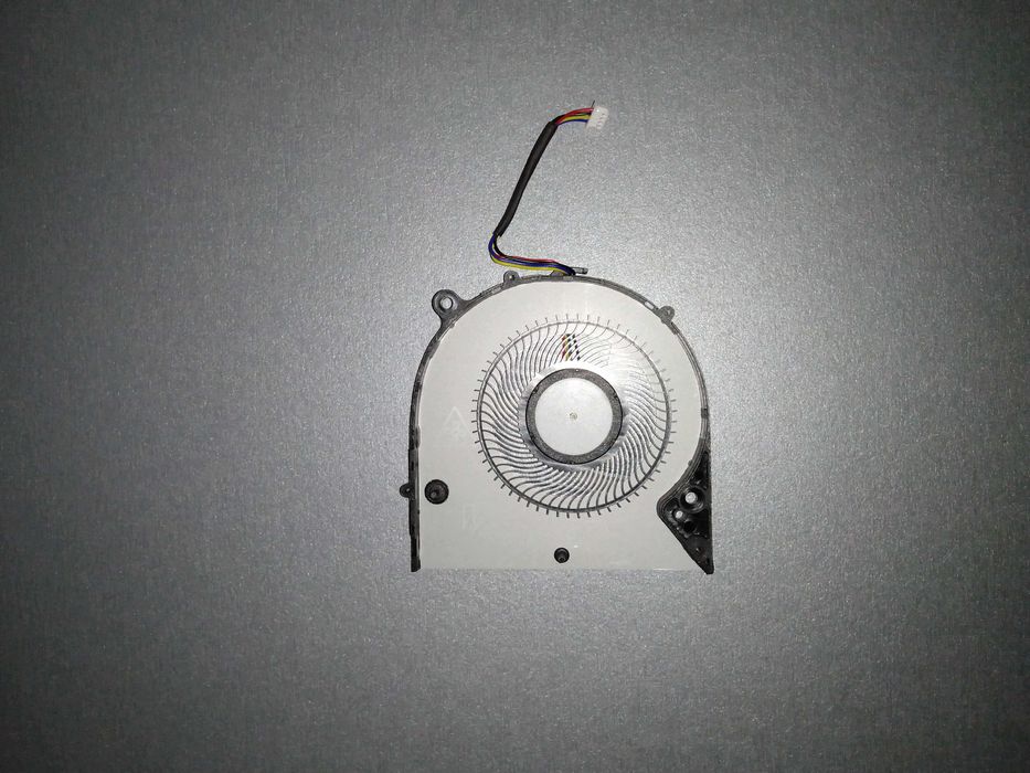 Вентилятор / кулер процессора ноутбука (notebook cooler CPU / GPU).