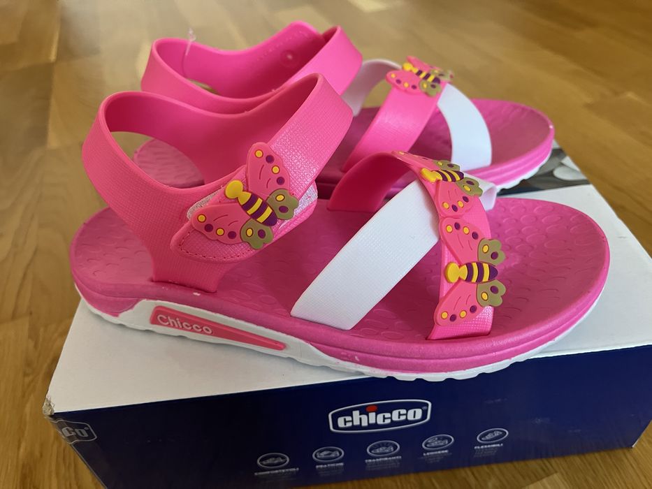 Chicco 33р сандалии босоножки