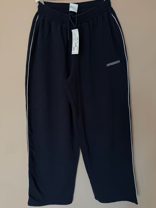 Urban oufitters S