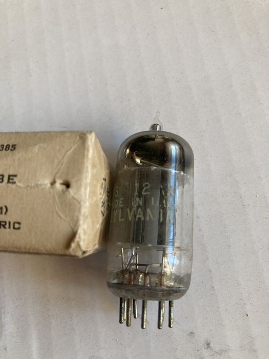 Valvula sylvania jhs -12AX7