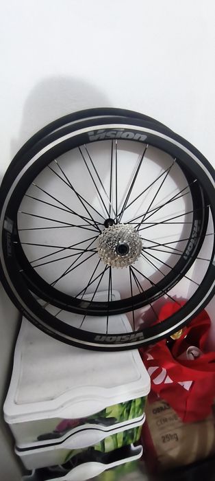 Bicicleta BH carbono