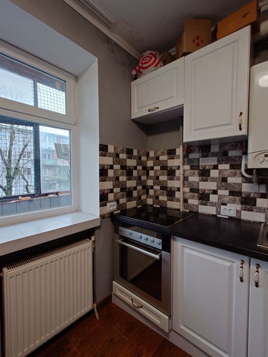 Продаж квартири 1 кімната, вул Шухевича