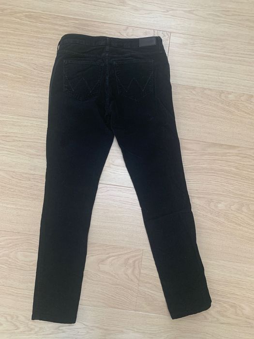 Sztruksy Wrangler Skinny