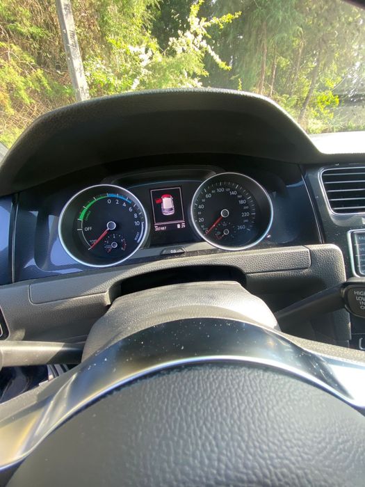 VW Golf GTE Plug-In