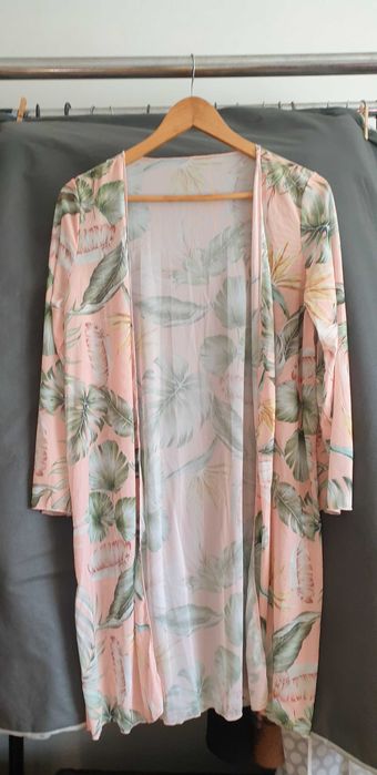Saída de Praia Estampada Floral