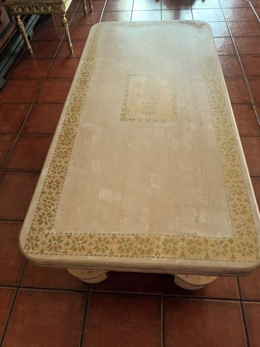 Mesa de Centro Maciça