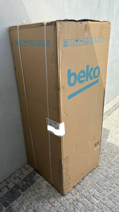 Frigorífico Combinado BEKO RDSO206K30WN