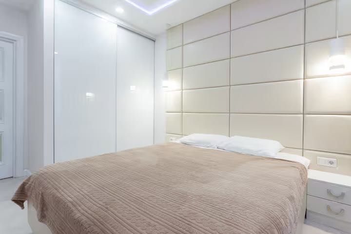 ЦЕНТР, біля Хрещатик. VIP 3-кімнатна квартира подобово