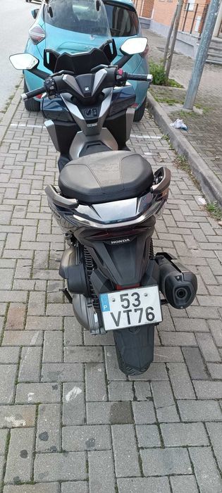 Maxi Scooter Honda Forza 300
