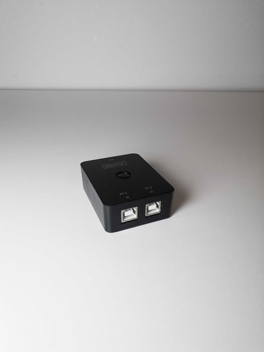 Przełącznik Digitus USB 2.0