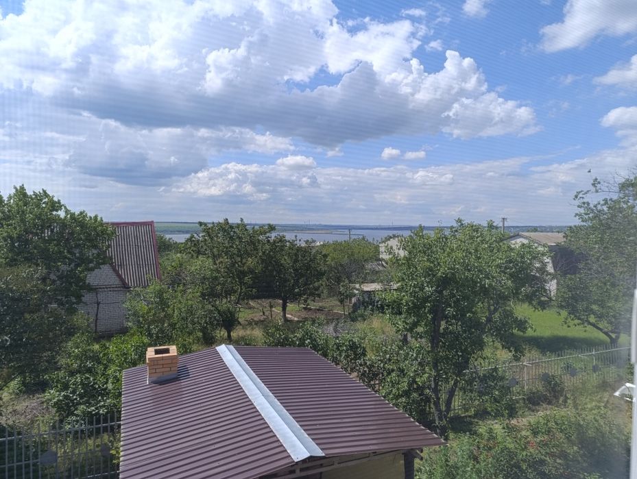 Продається дім в дачному кооперативі