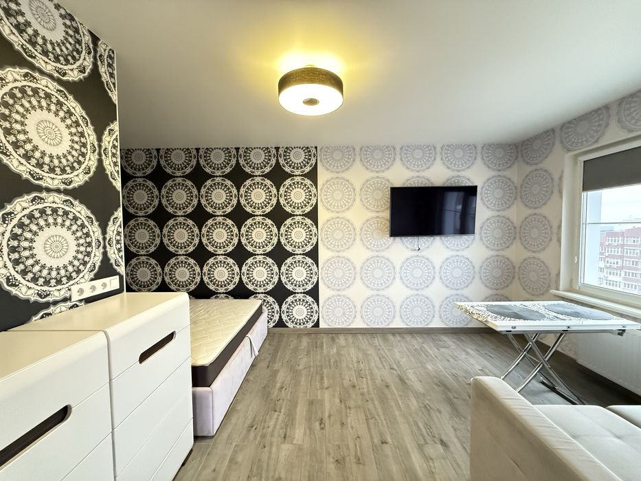 Осокорки «Патріотика» , вул. С.Русової 1,